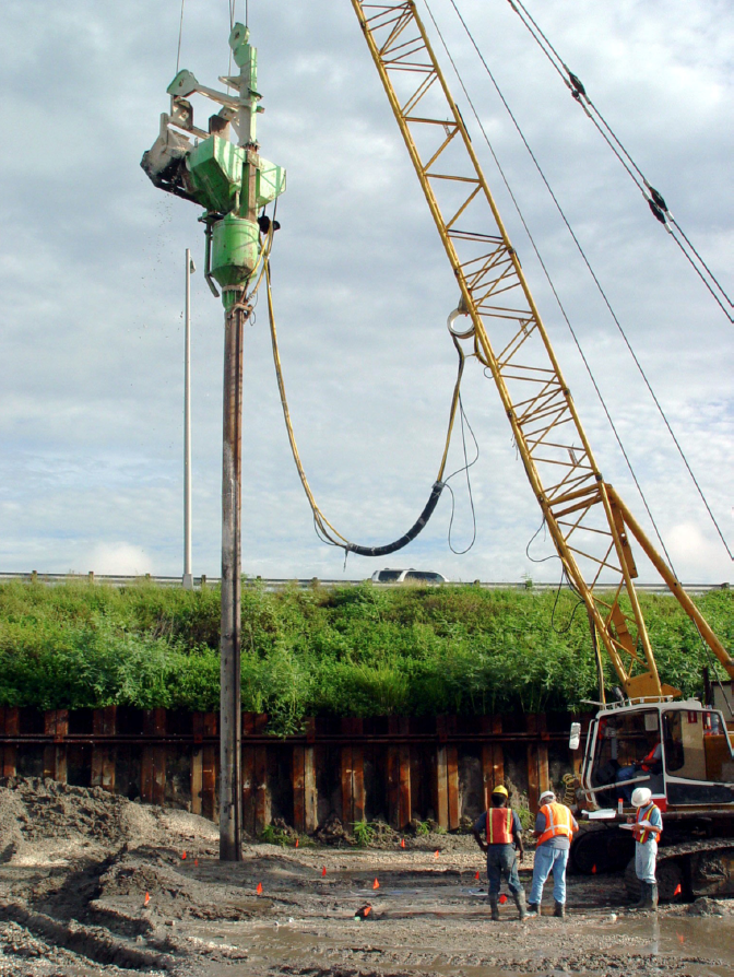 Bottom Feed stone column rig on Liebherr 843